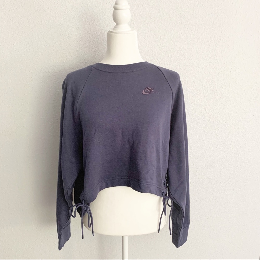 Nike Women's Essential Fleece Crew Medium